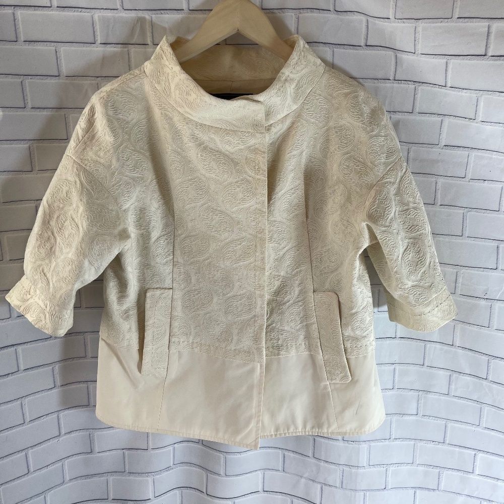 BCBG Max Azria Ivory Brocade Jacket Sz S